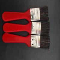 Brochas rojas